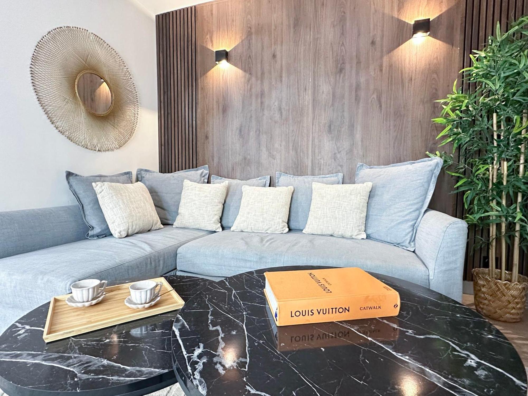 Stylish & Chic Duplex Near Eiffel Tower Apartment Paris Ngoại thất bức ảnh