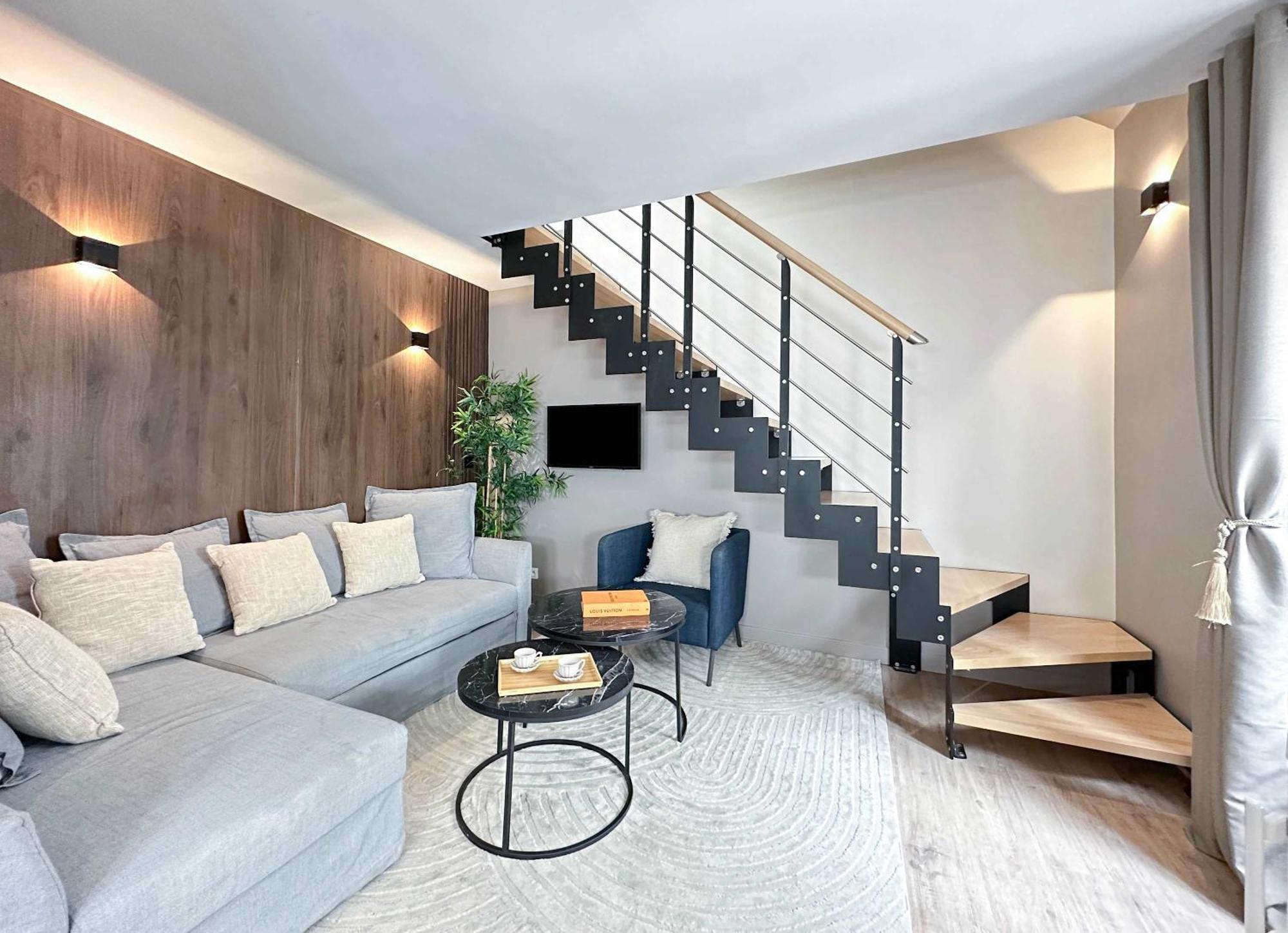 Stylish & Chic Duplex Near Eiffel Tower Apartment Paris Ngoại thất bức ảnh