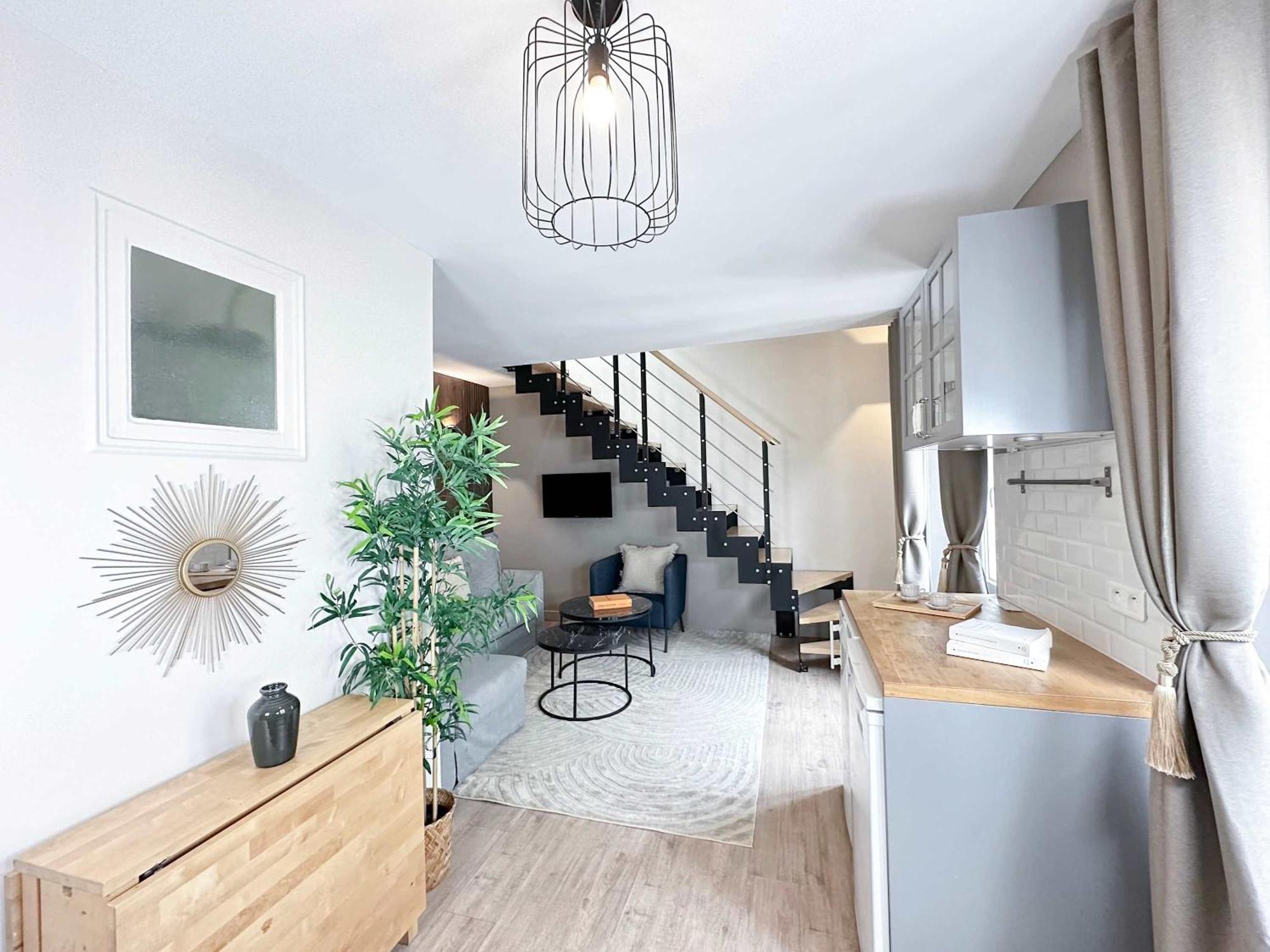 Stylish & Chic Duplex Near Eiffel Tower Apartment Paris Ngoại thất bức ảnh